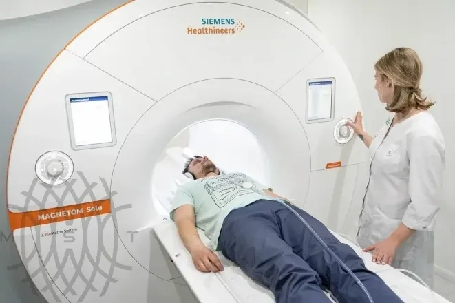 МРТ аппарат Siemens Magnetom Sola 1,5T